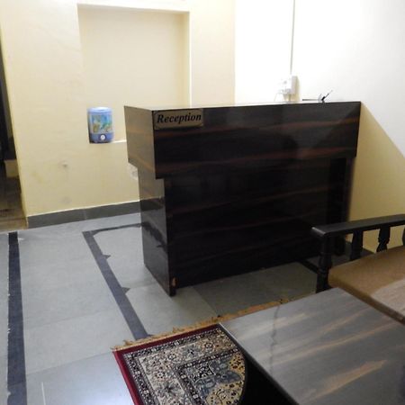 Ranthambhore Tiger Hut 萨瓦伊马多普尔 外观 照片