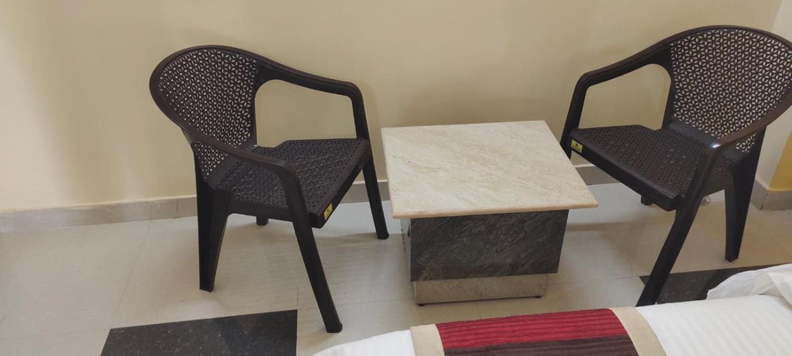 Ranthambhore Tiger Hut 萨瓦伊马多普尔 外观 照片
