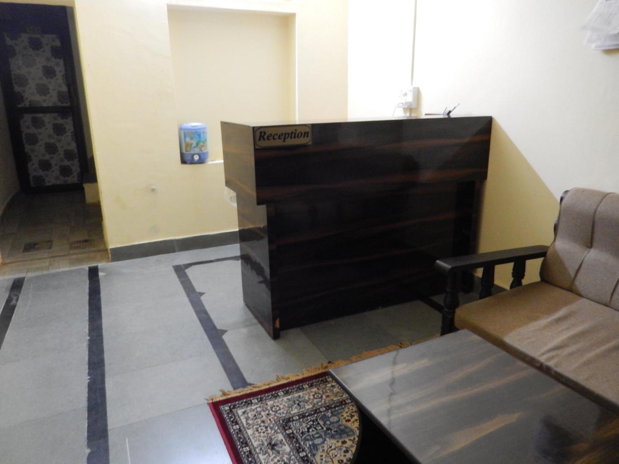 Ranthambhore Tiger Hut 萨瓦伊马多普尔 外观 照片